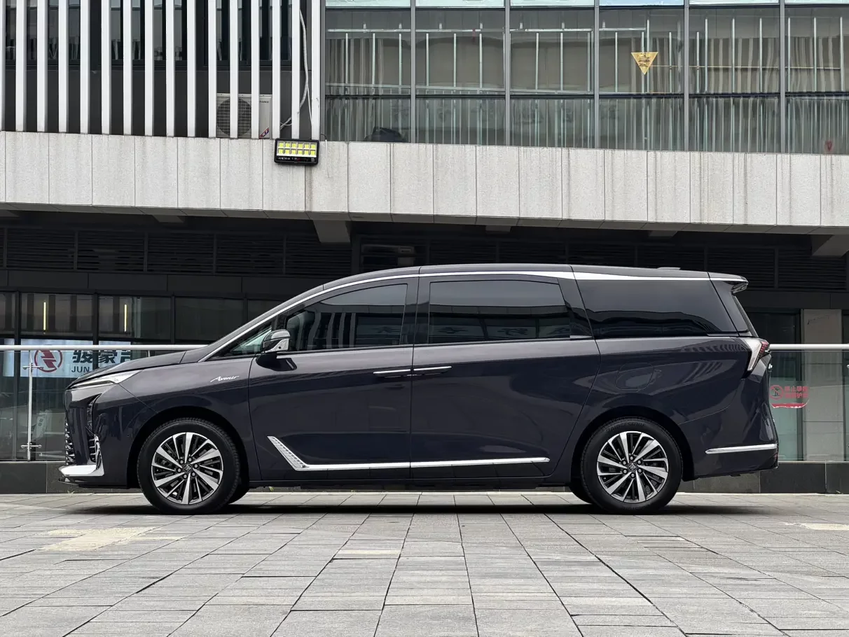 Buick GL8 PHEV