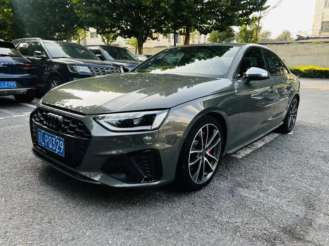 Audi S4  из Китая