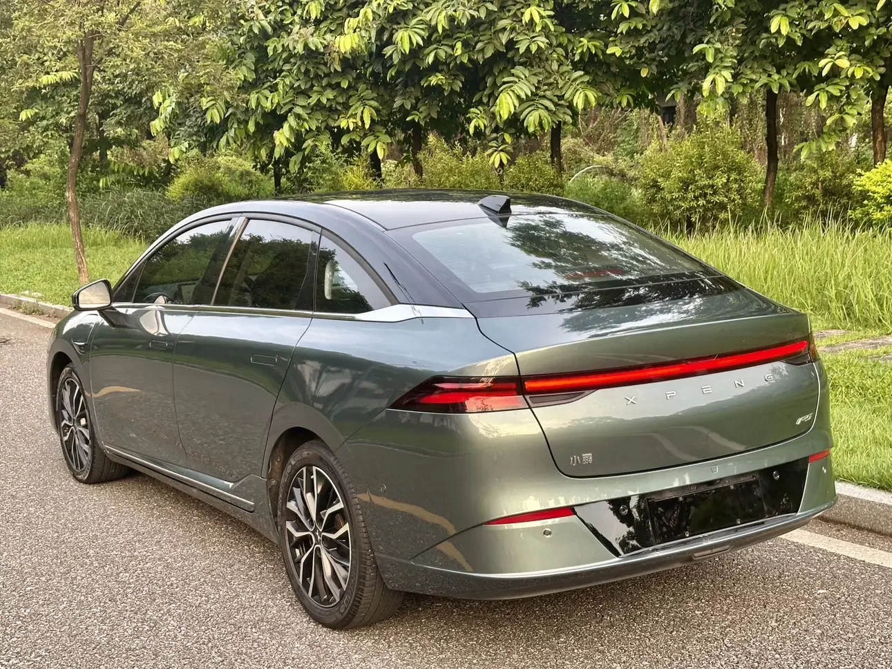 Xpeng P5
