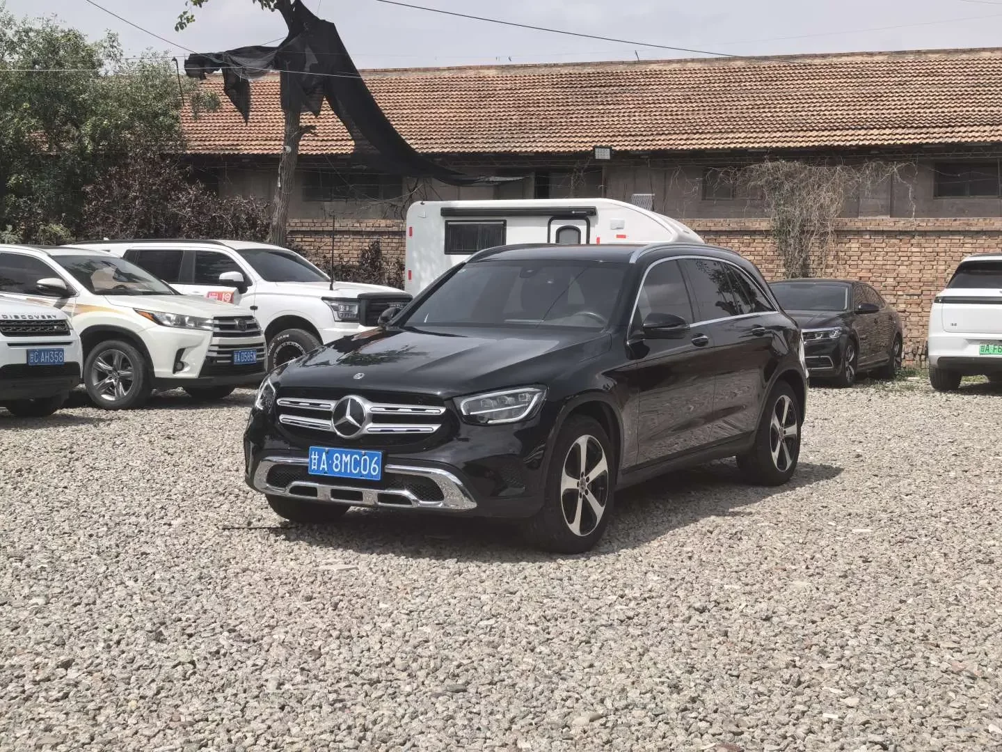MERCEDES-BENZ GLC