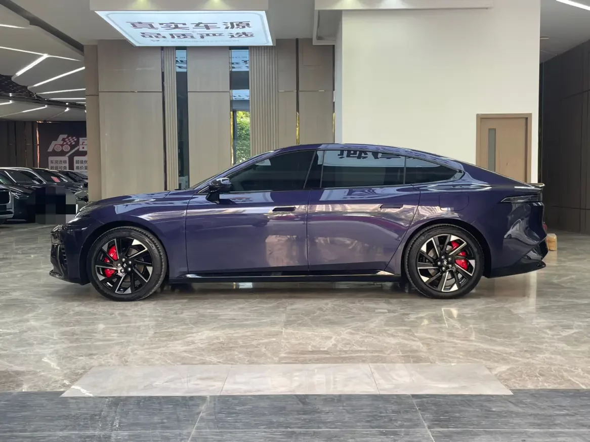 Dongfeng Yipai 007