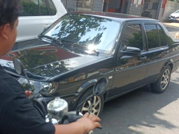 Volkswagen Jetta  из Китая