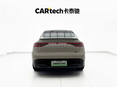 Luxeed Zhijie R7