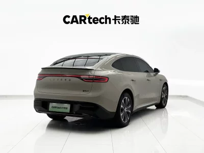Luxeed Zhijie R7