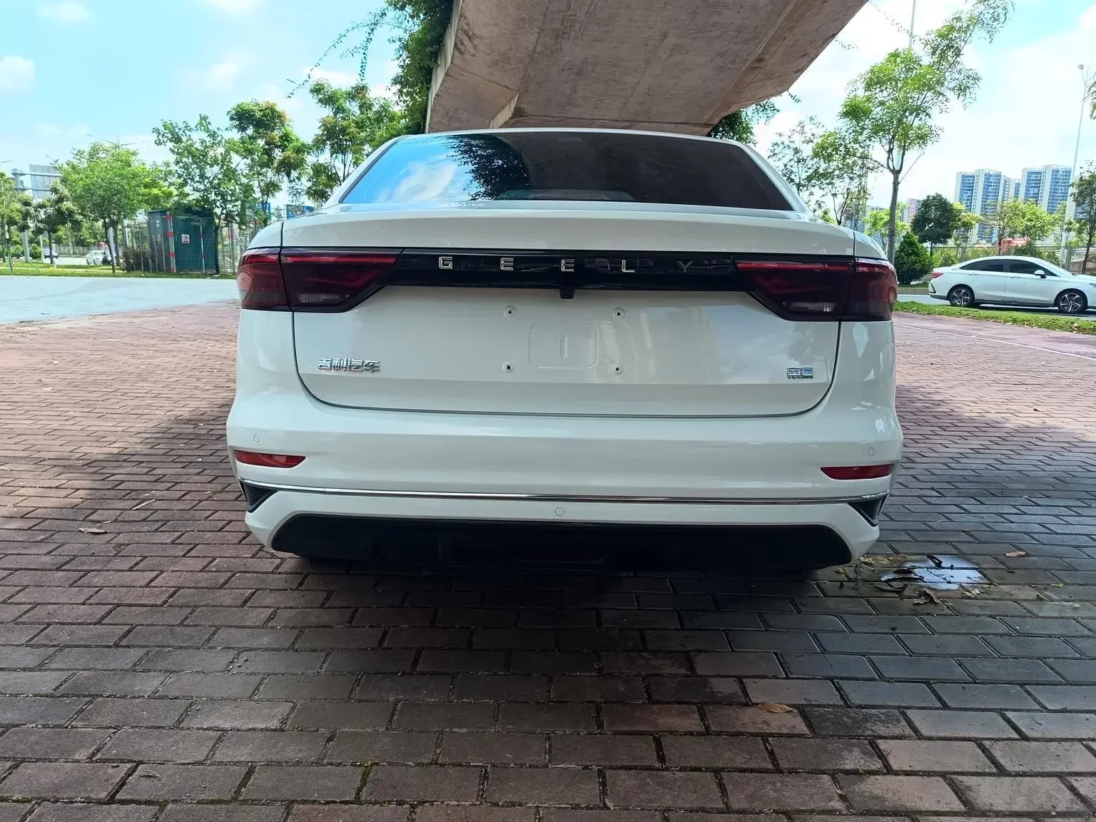 Geely emgrand