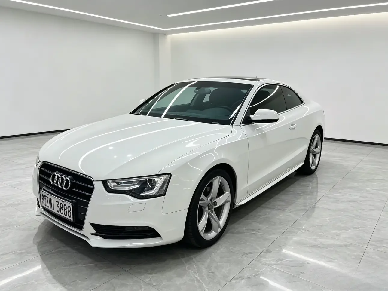 Audi A5  из Китая