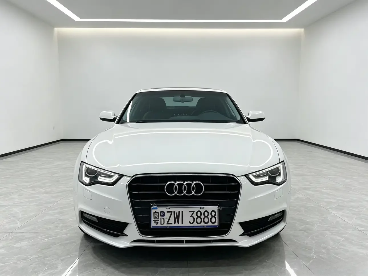 Audi A5  из Китая
