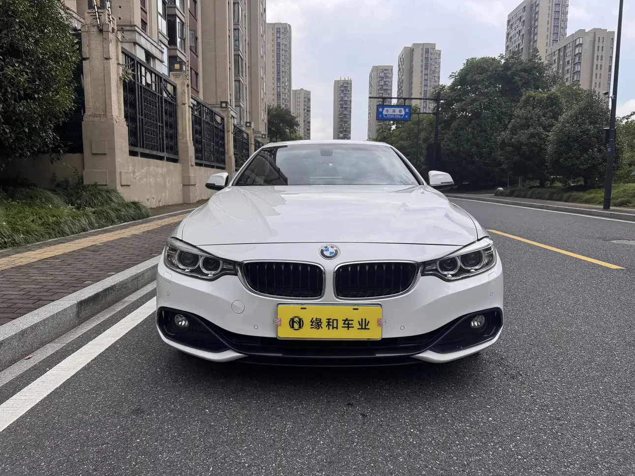 BMW 4 Series  из Китая