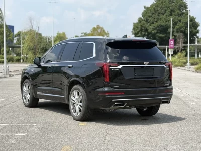Cadillac XT6