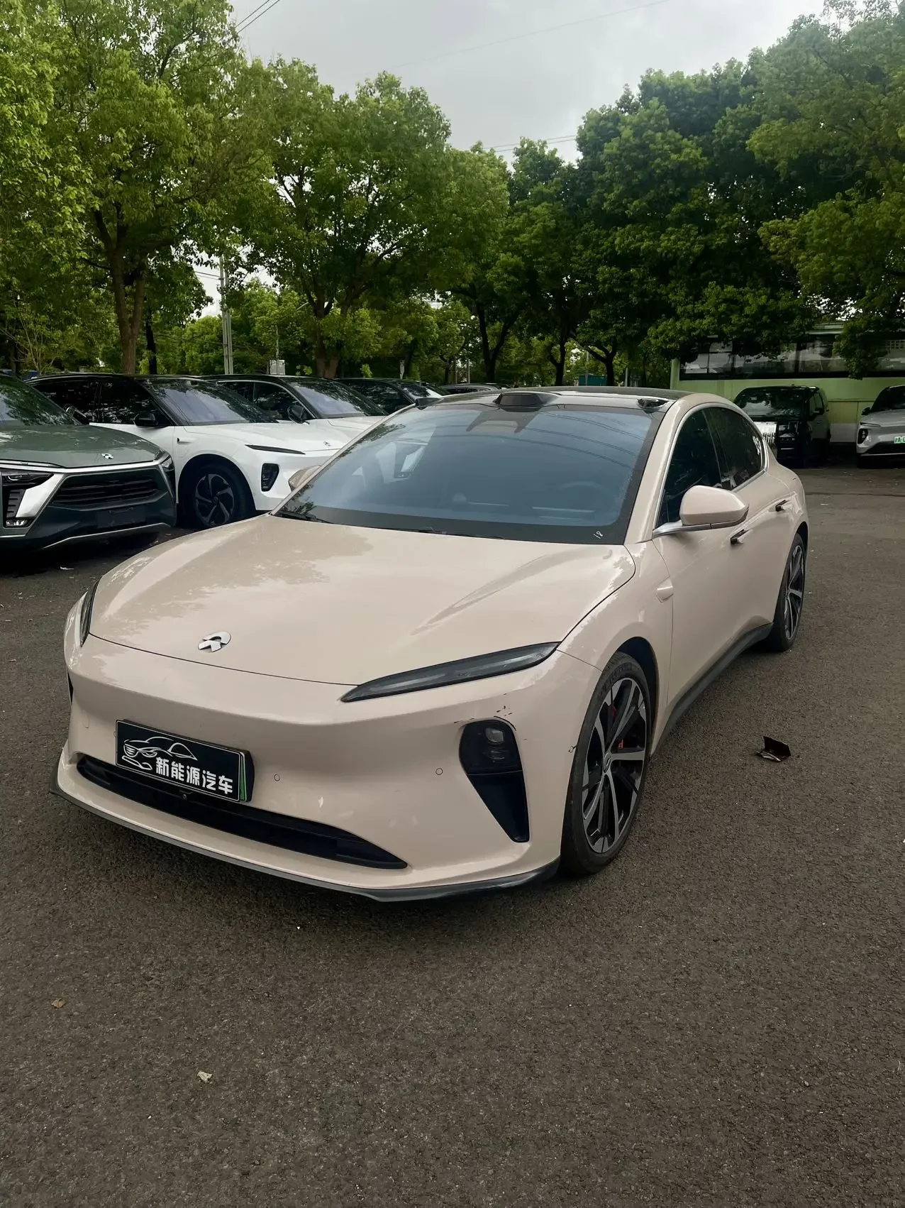 NIO ET5