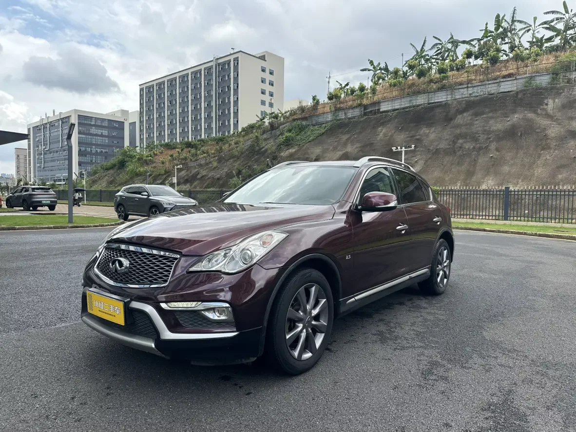 Infiniti QX50  из Китая