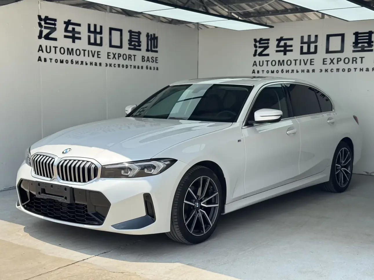 BMW 3-SERIES