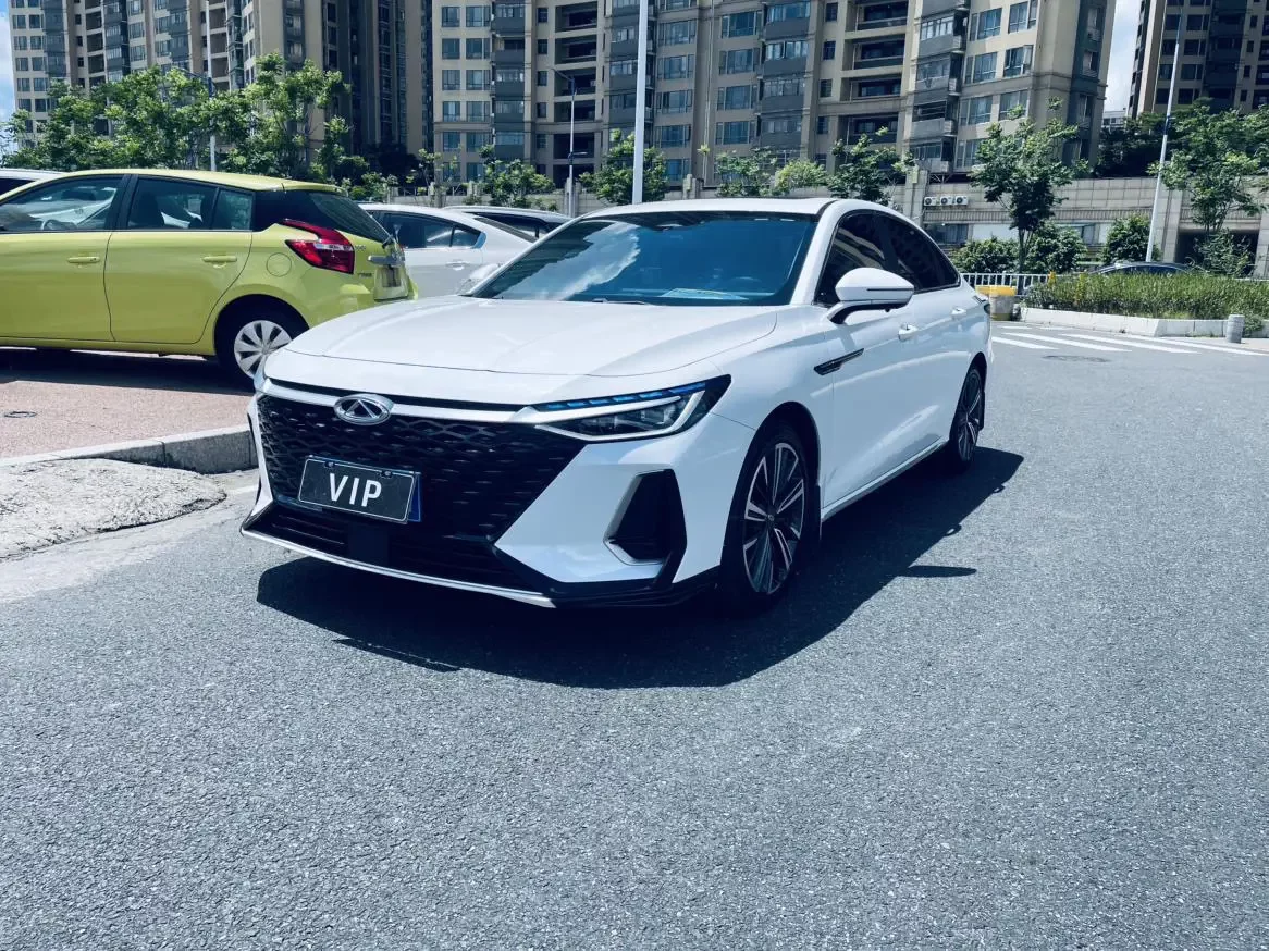 Chery Arrizo 8