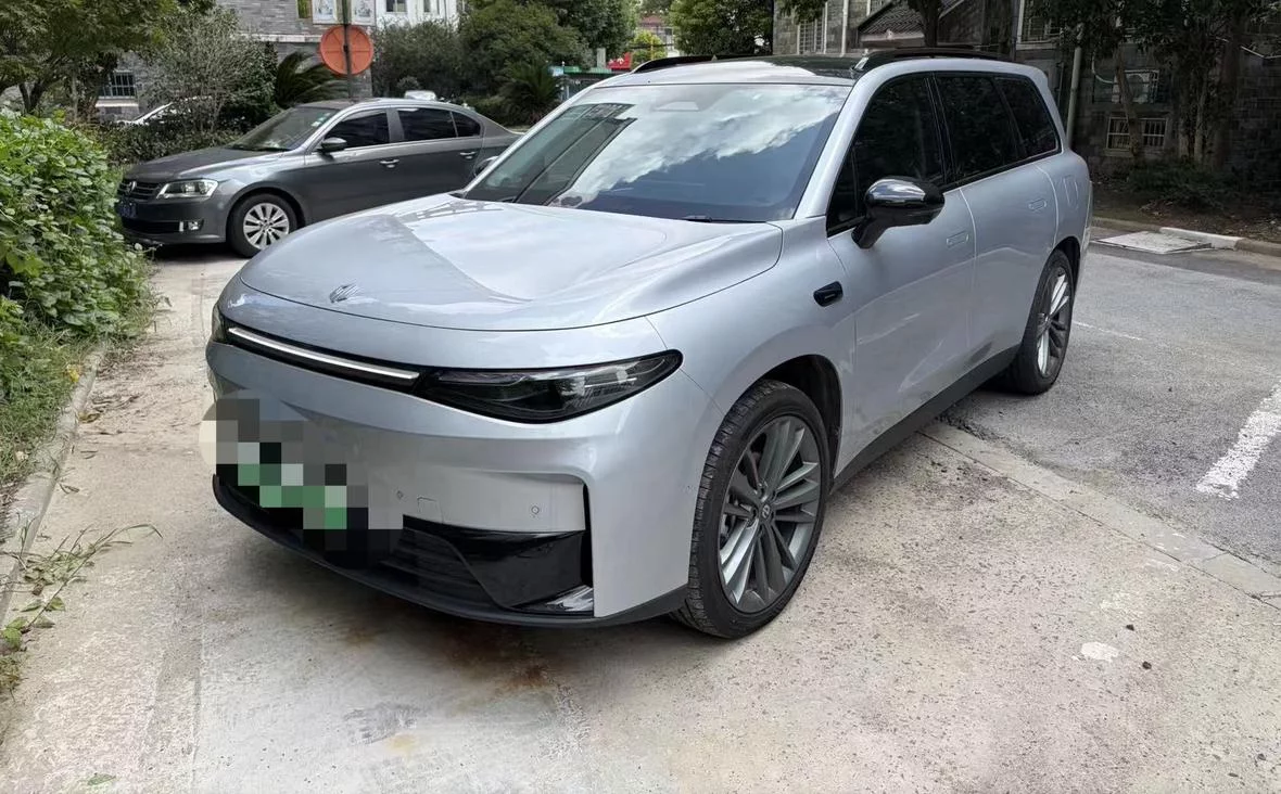 Leapmotor C16