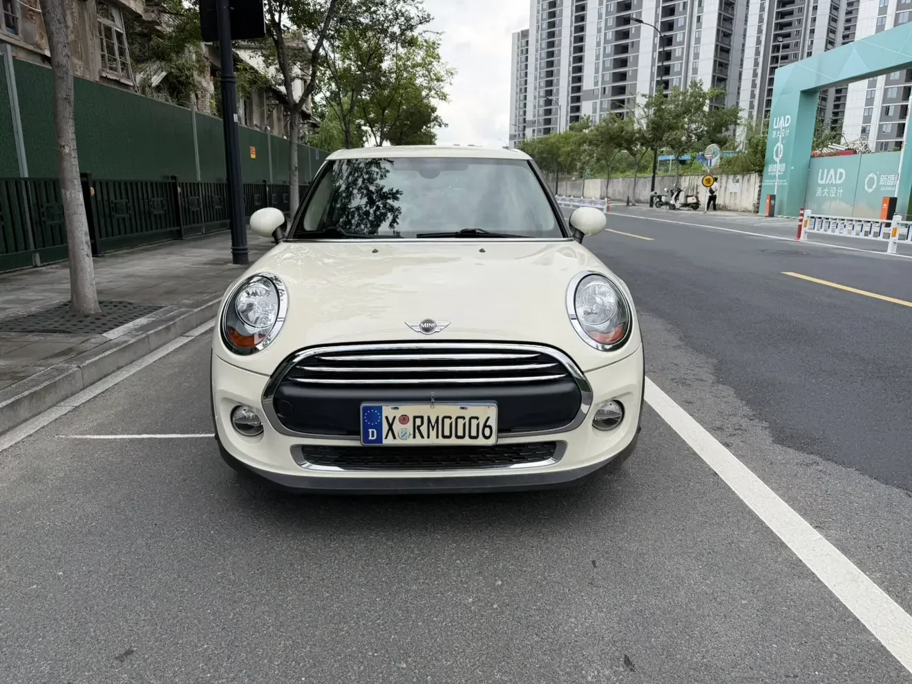 MINI MINI