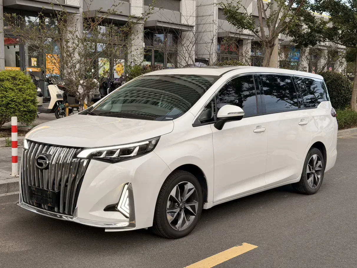 GAC TRUMPCHI M6