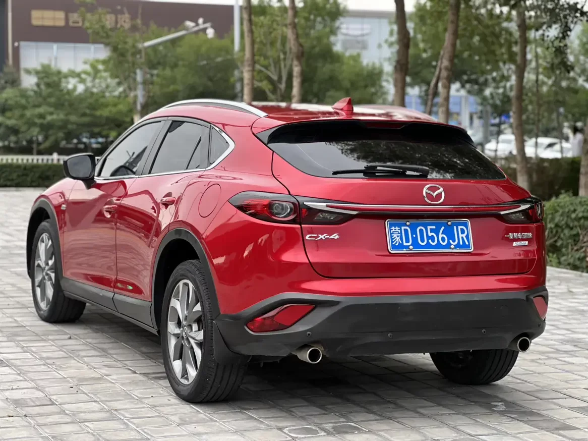 Mazda CX-4