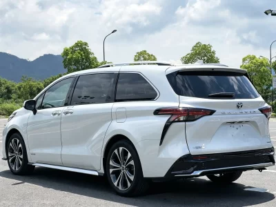 Toyota Granvia