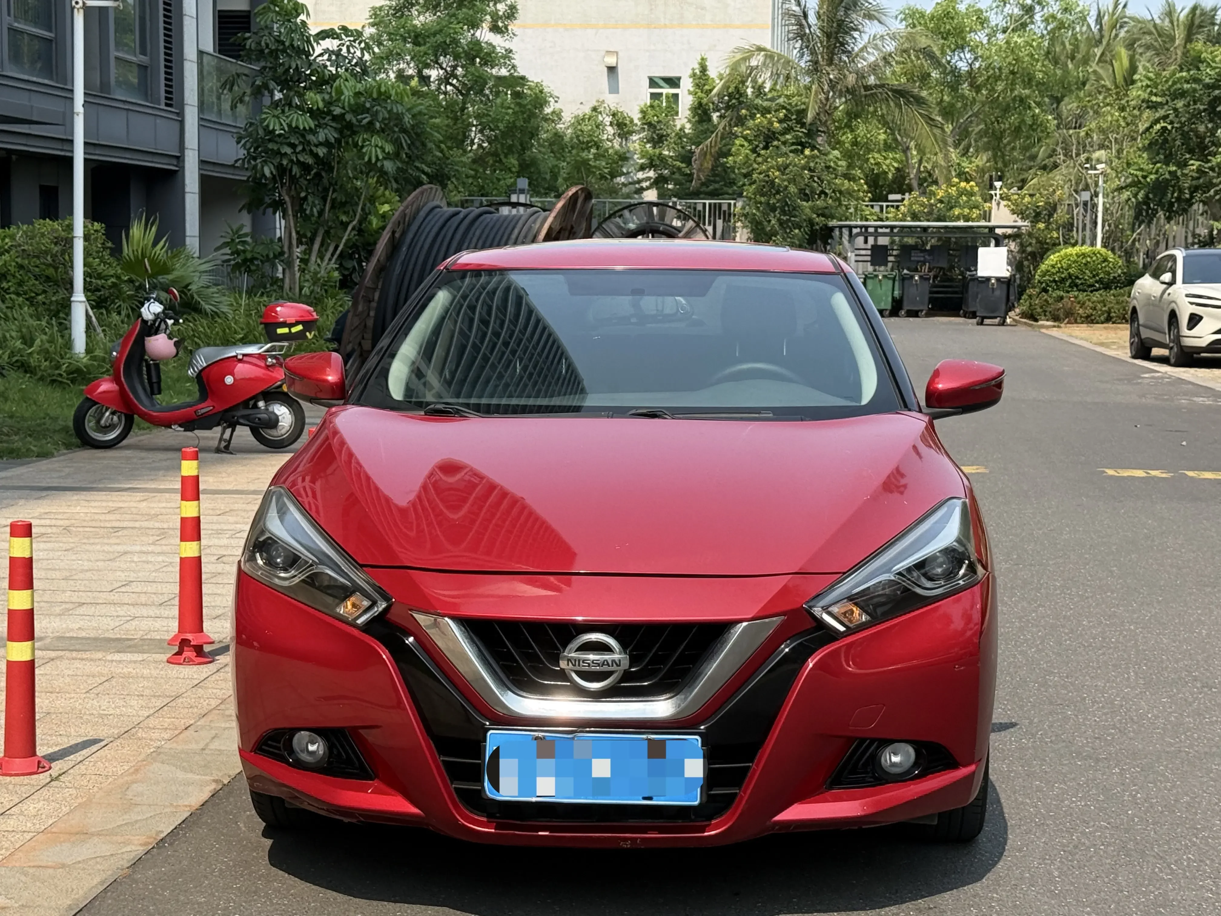 Nissan bluebird