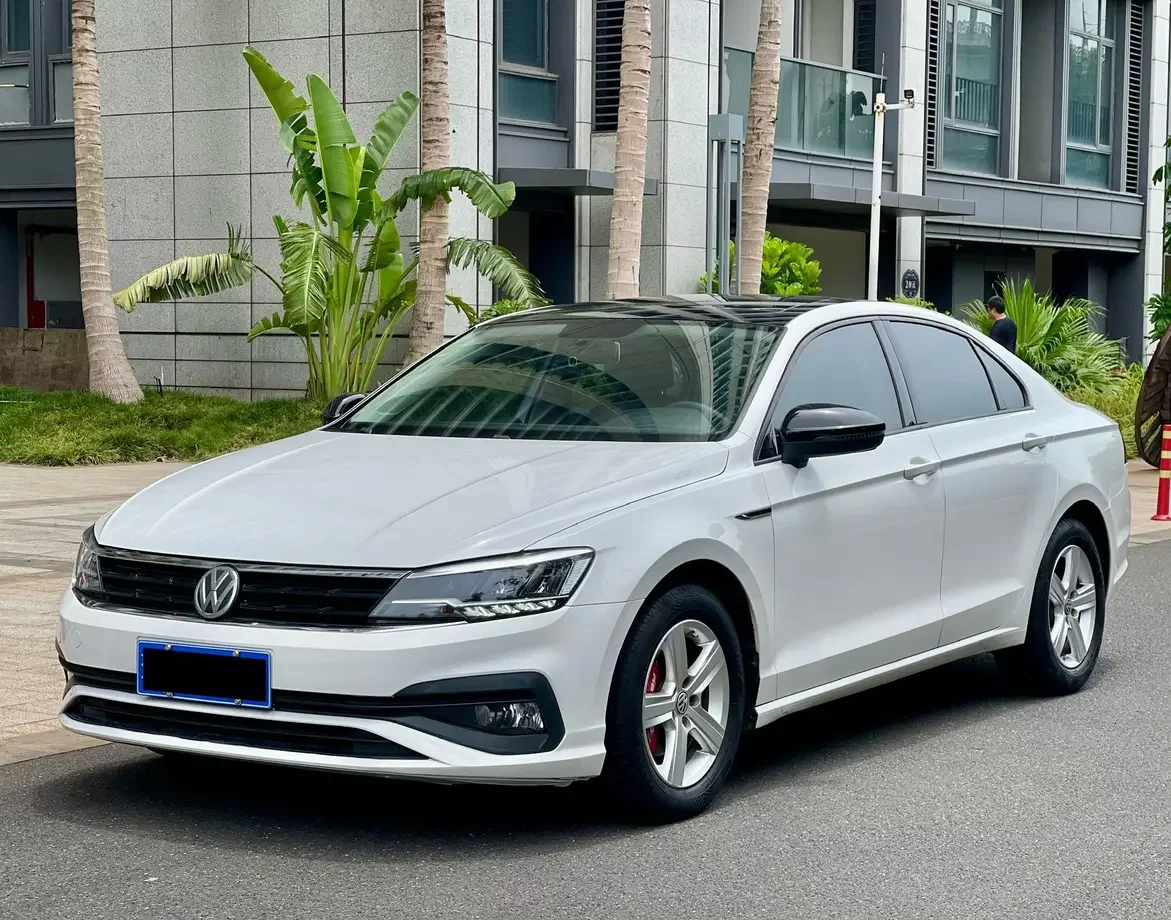Volkswagen Lamando
