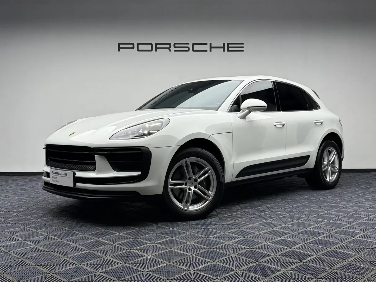 Porsche Macan  из Китая