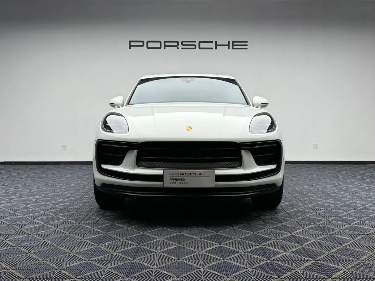 Porsche Macan  из Китая