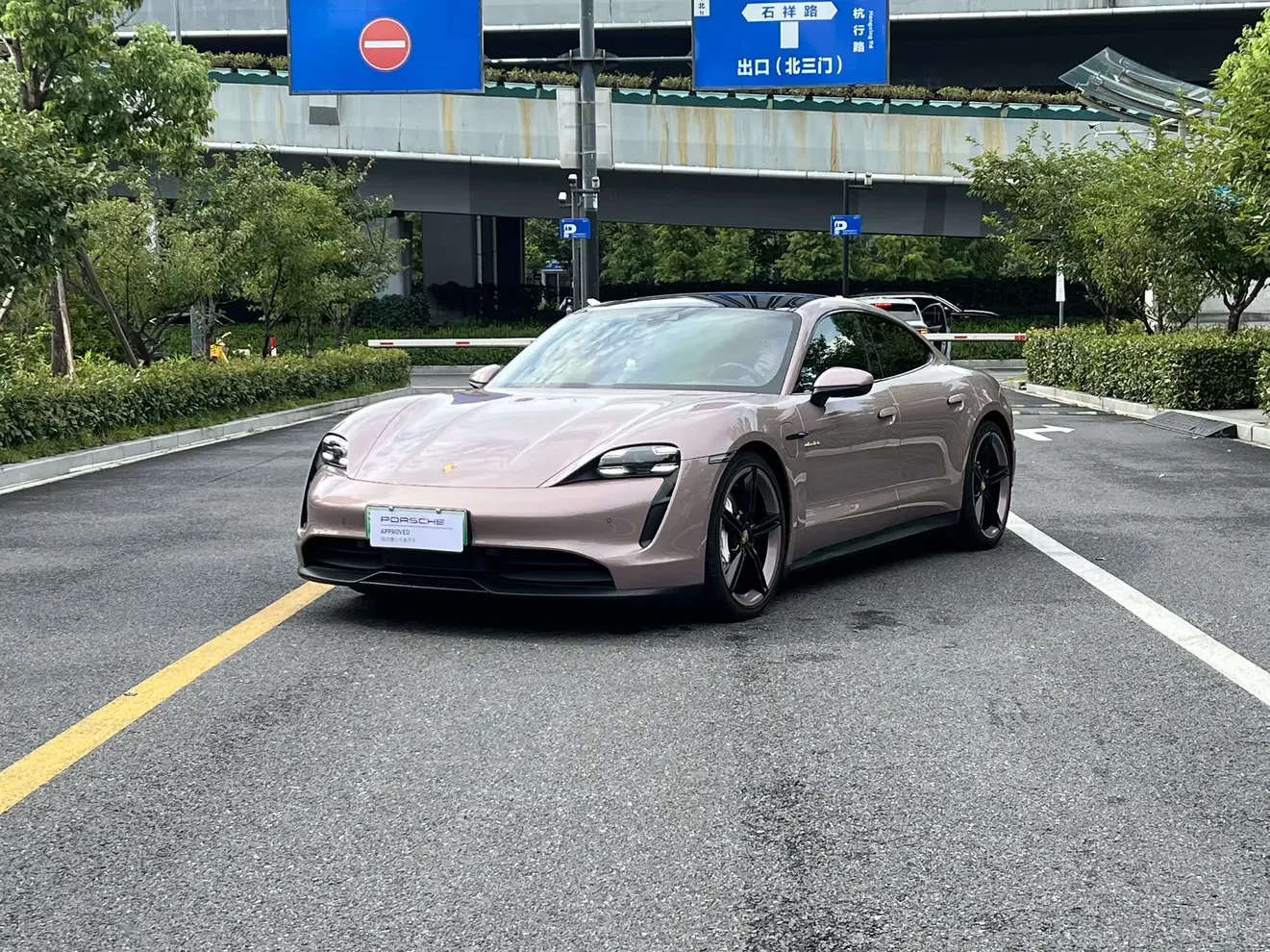 Porsche Taycan