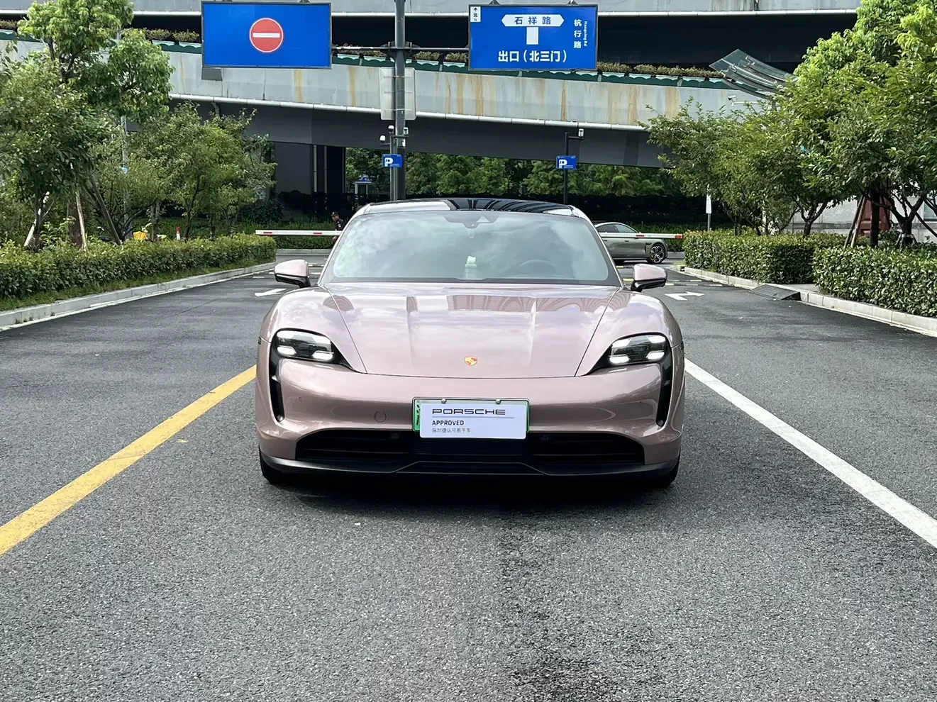 Porsche Taycan