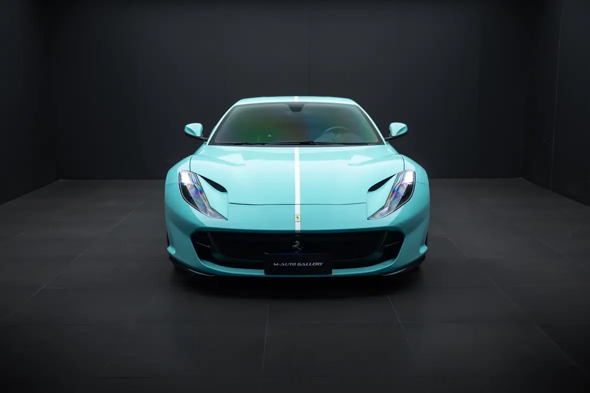 Ferrari 812  из Китая