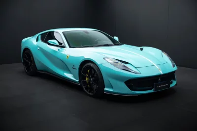 Ferrari 812
