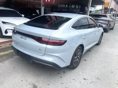 BYD Qin L DM