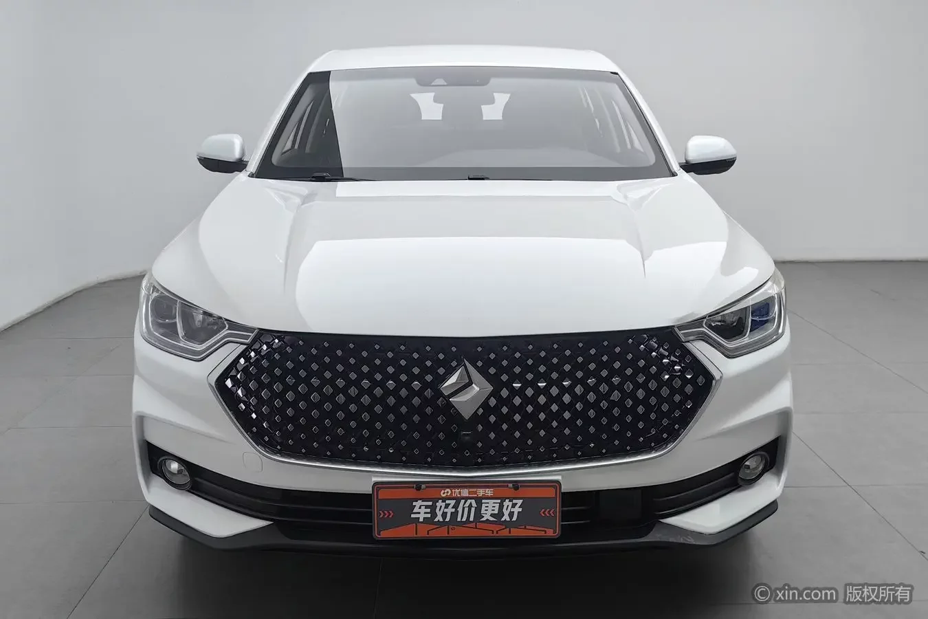 Baojun RC-6  из Китая