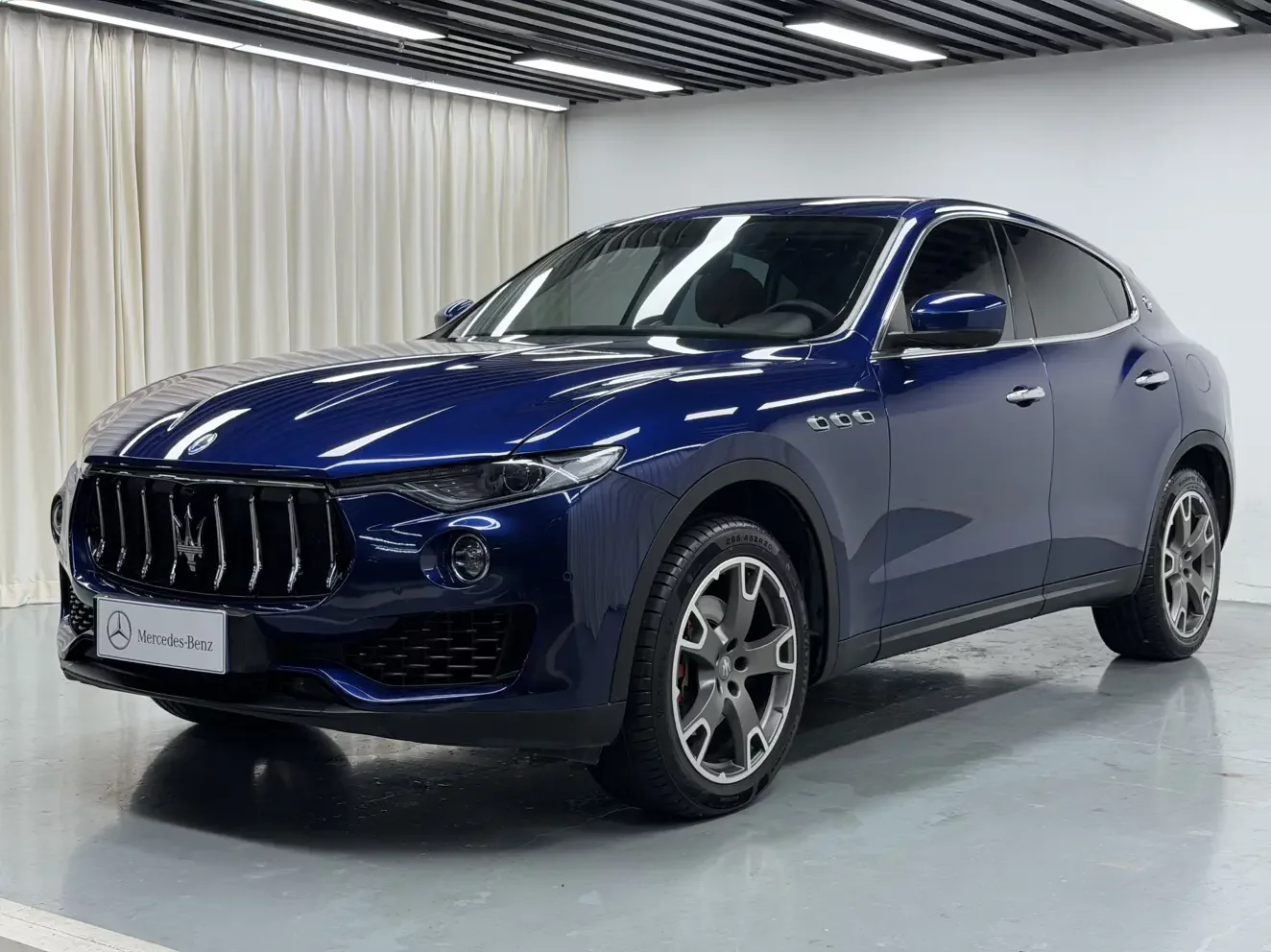 Maserati Levante  из Китая