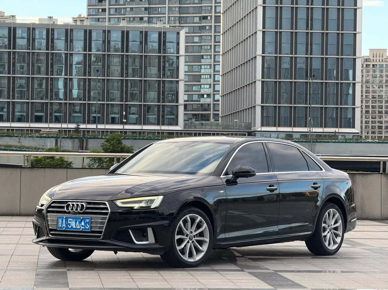 Audi A4L