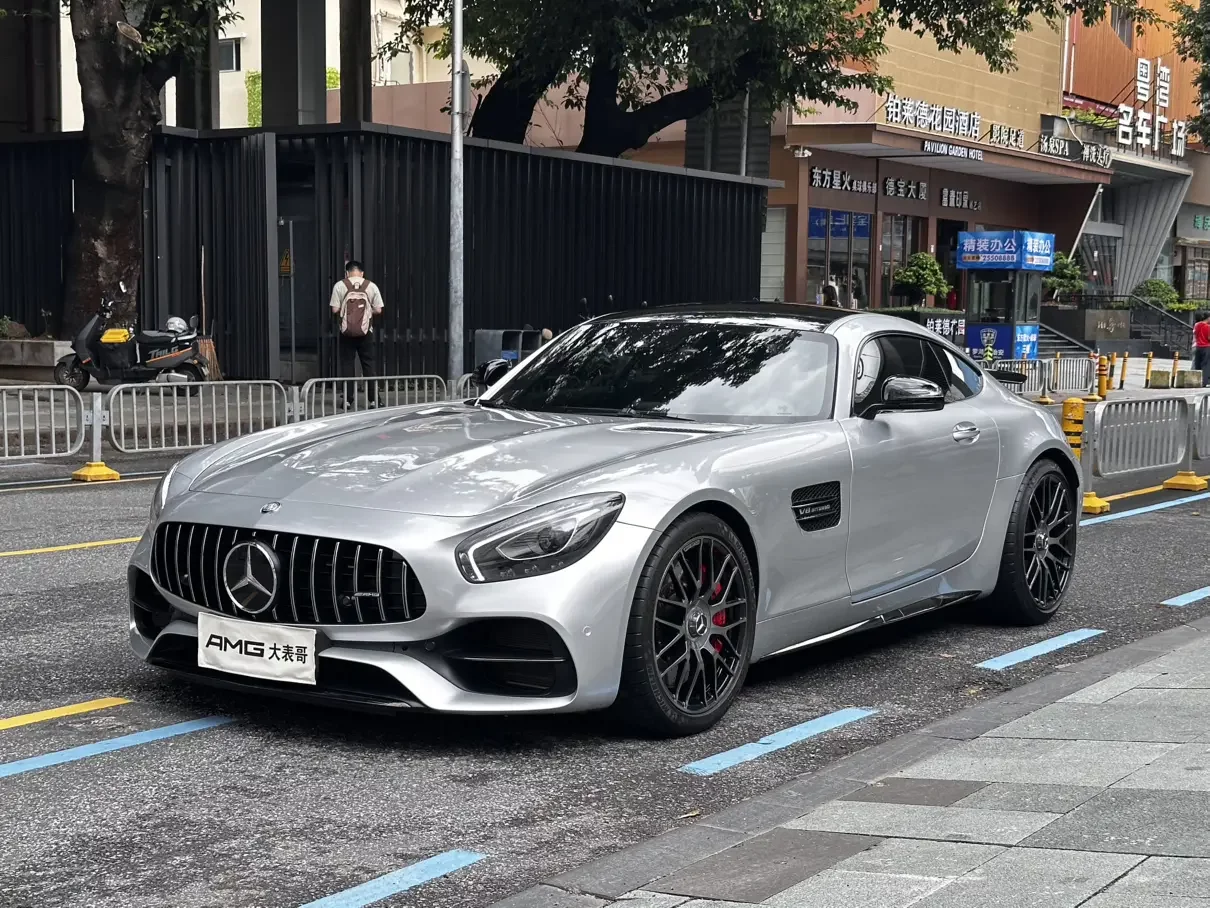 Mercedes-Benz AMG GT
