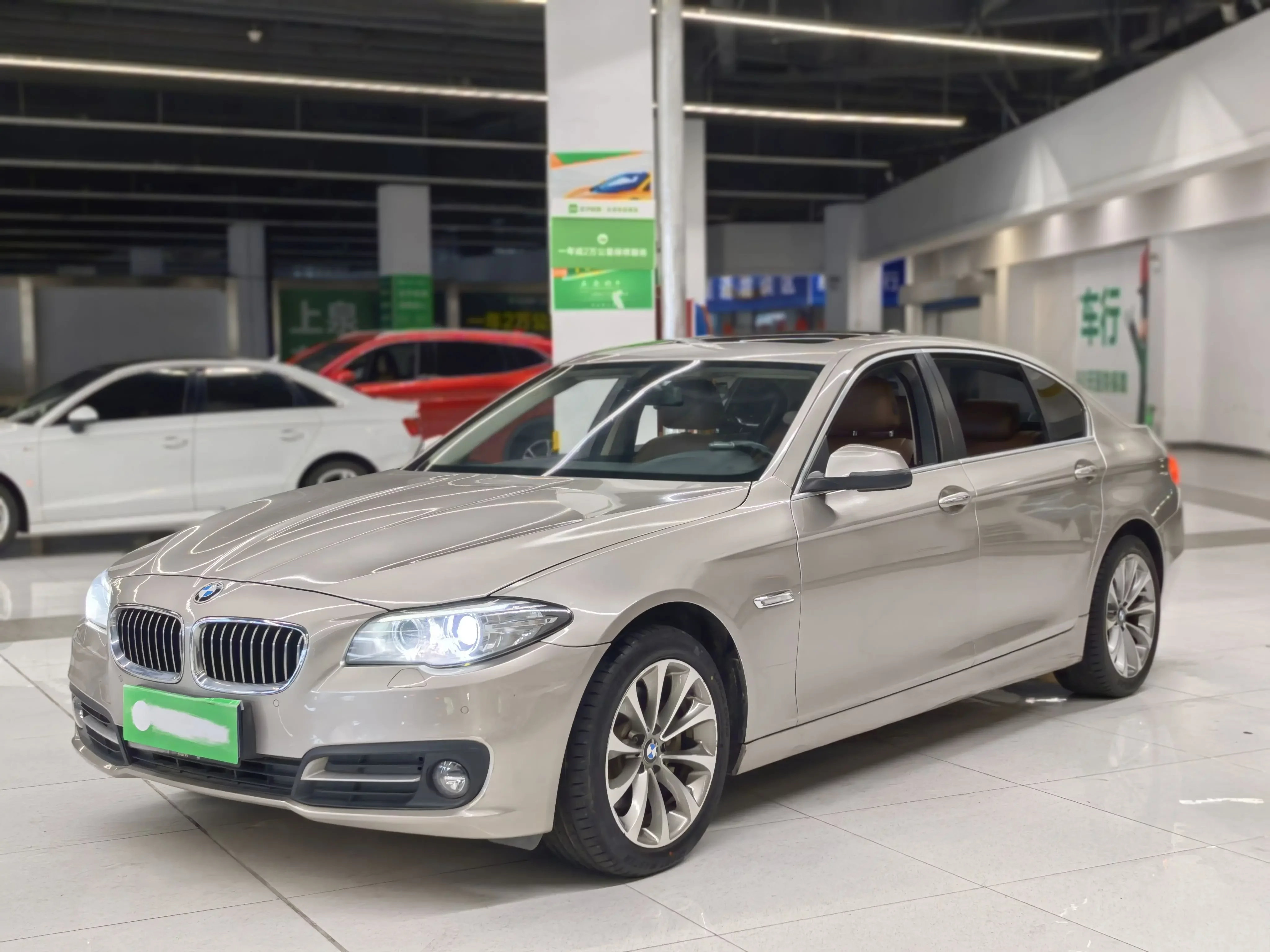 BMW 5 Series  из Китая