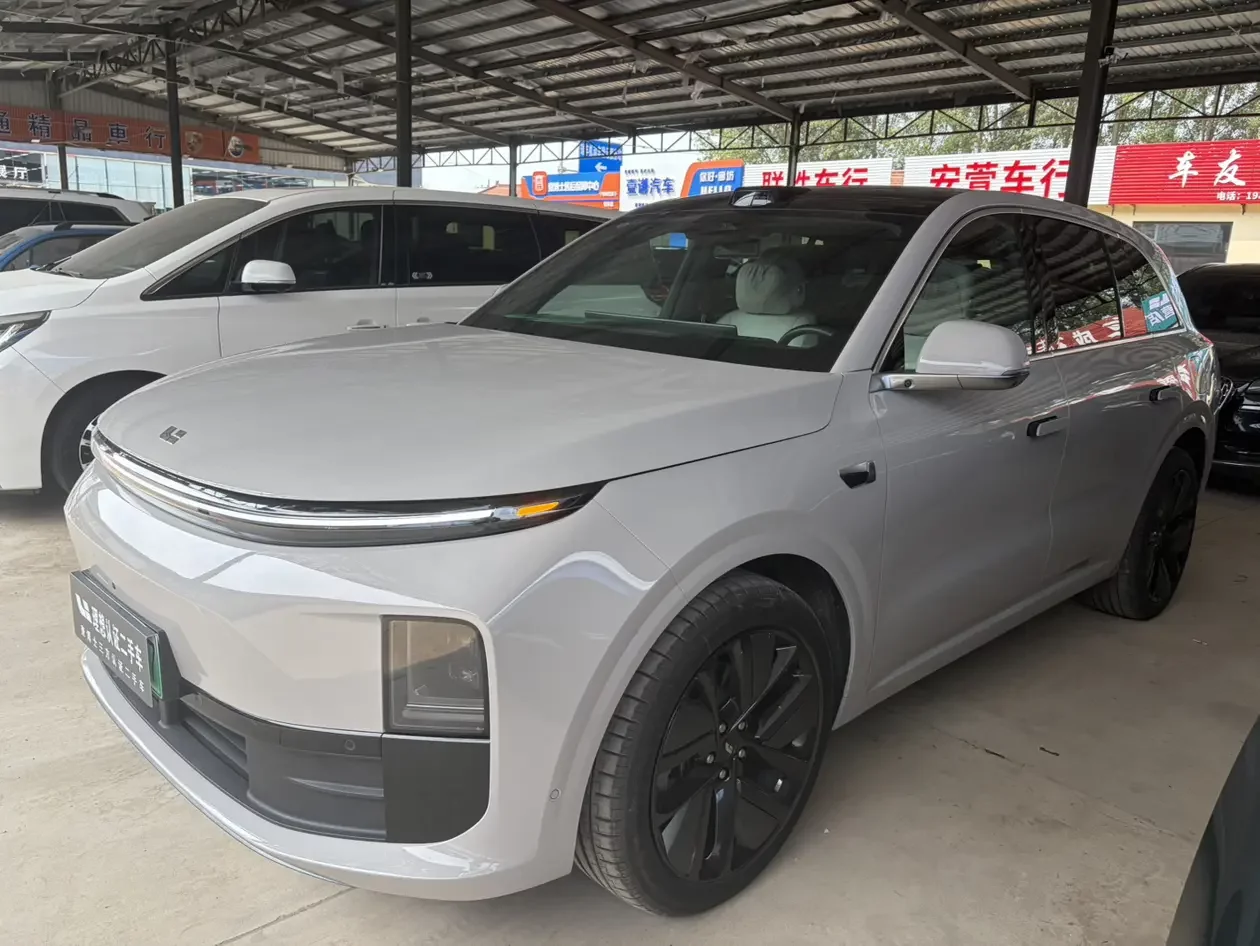 Lixiang L6