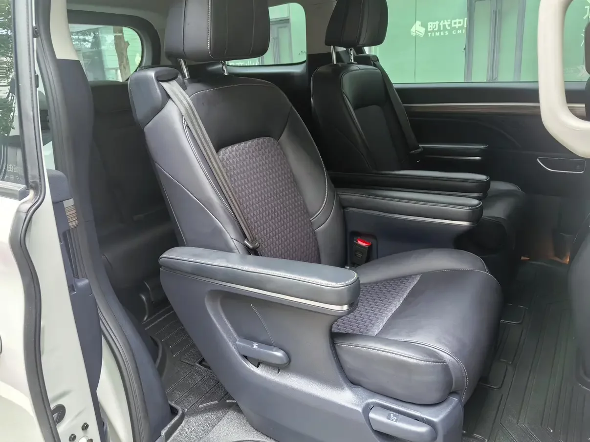 catalog-car-25