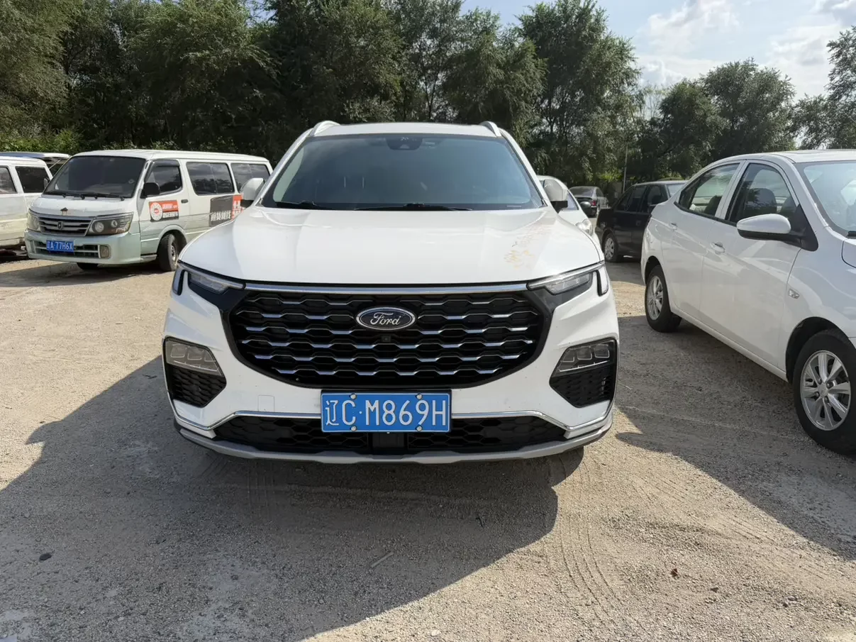 Ford Lingyu  из Китая