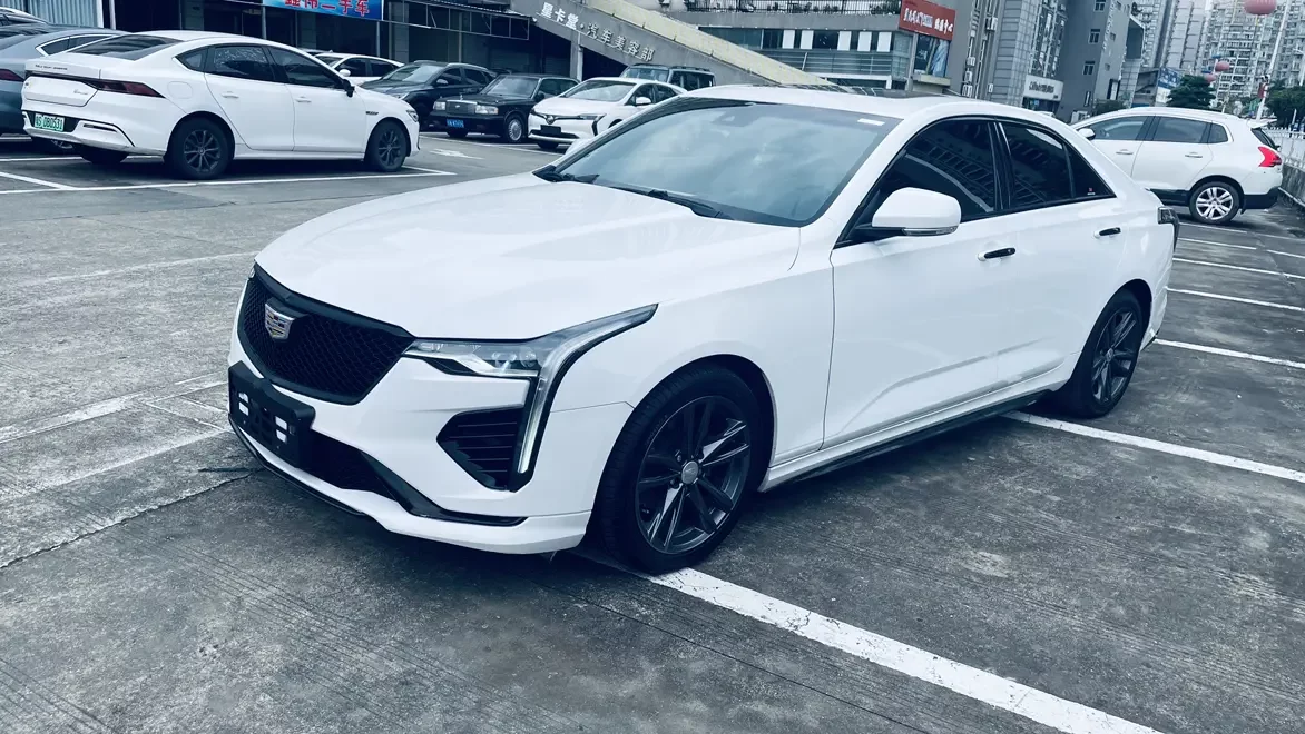 Cadillac CT4