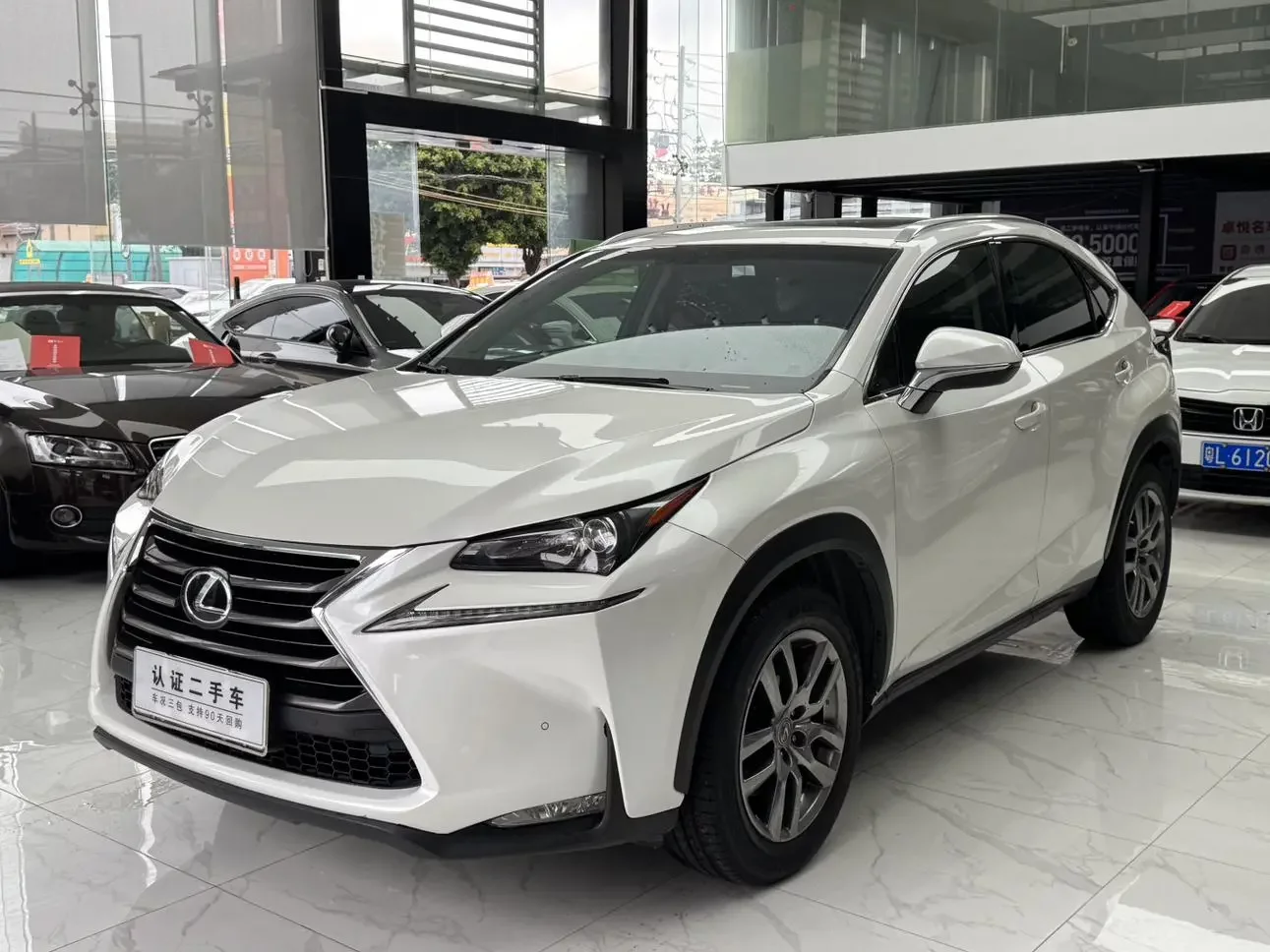 Lexus NX