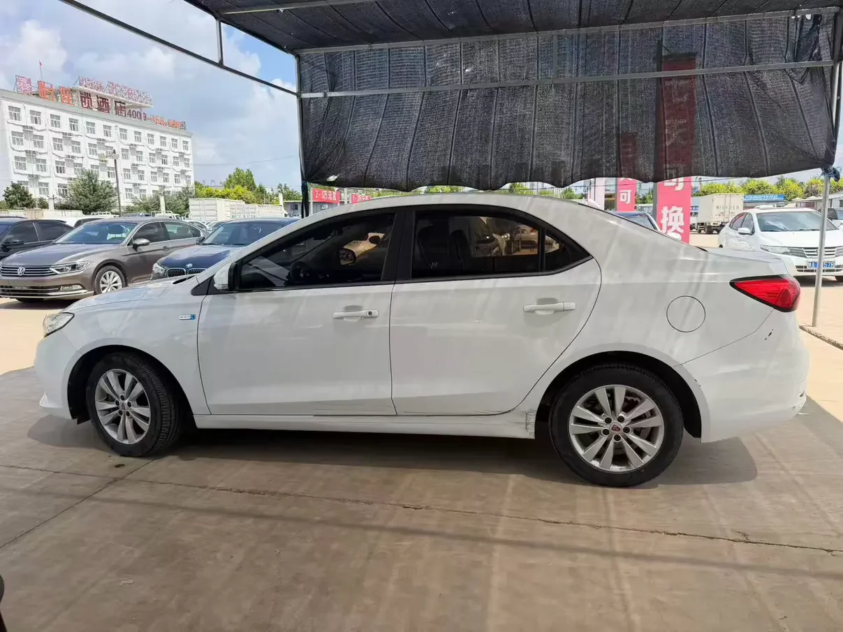 Roewe 360
