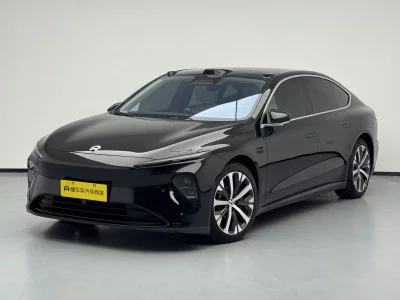 NIO ET7