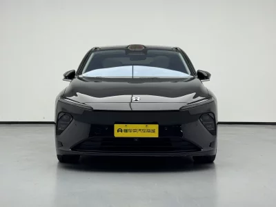 NIO ET7