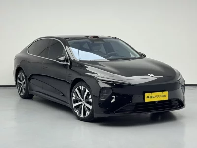NIO ET7