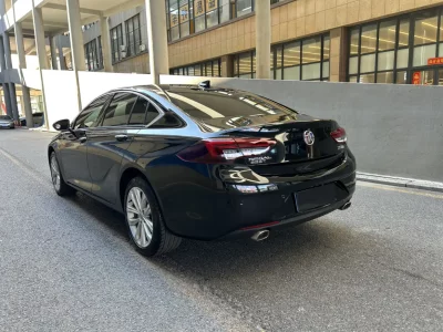 Buick Majesty