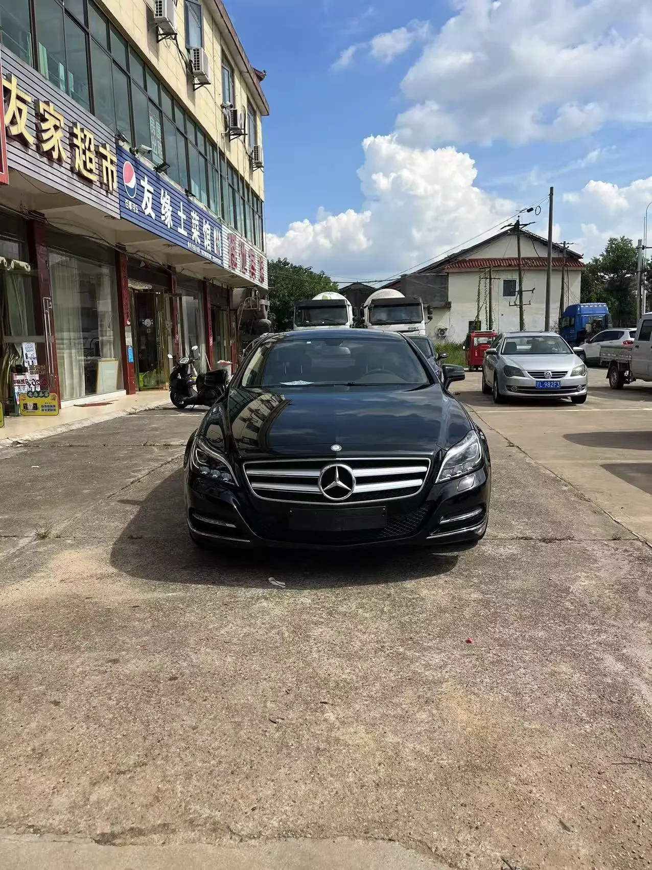 Mercedes-Benz CLS