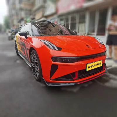 ZEEKR 001