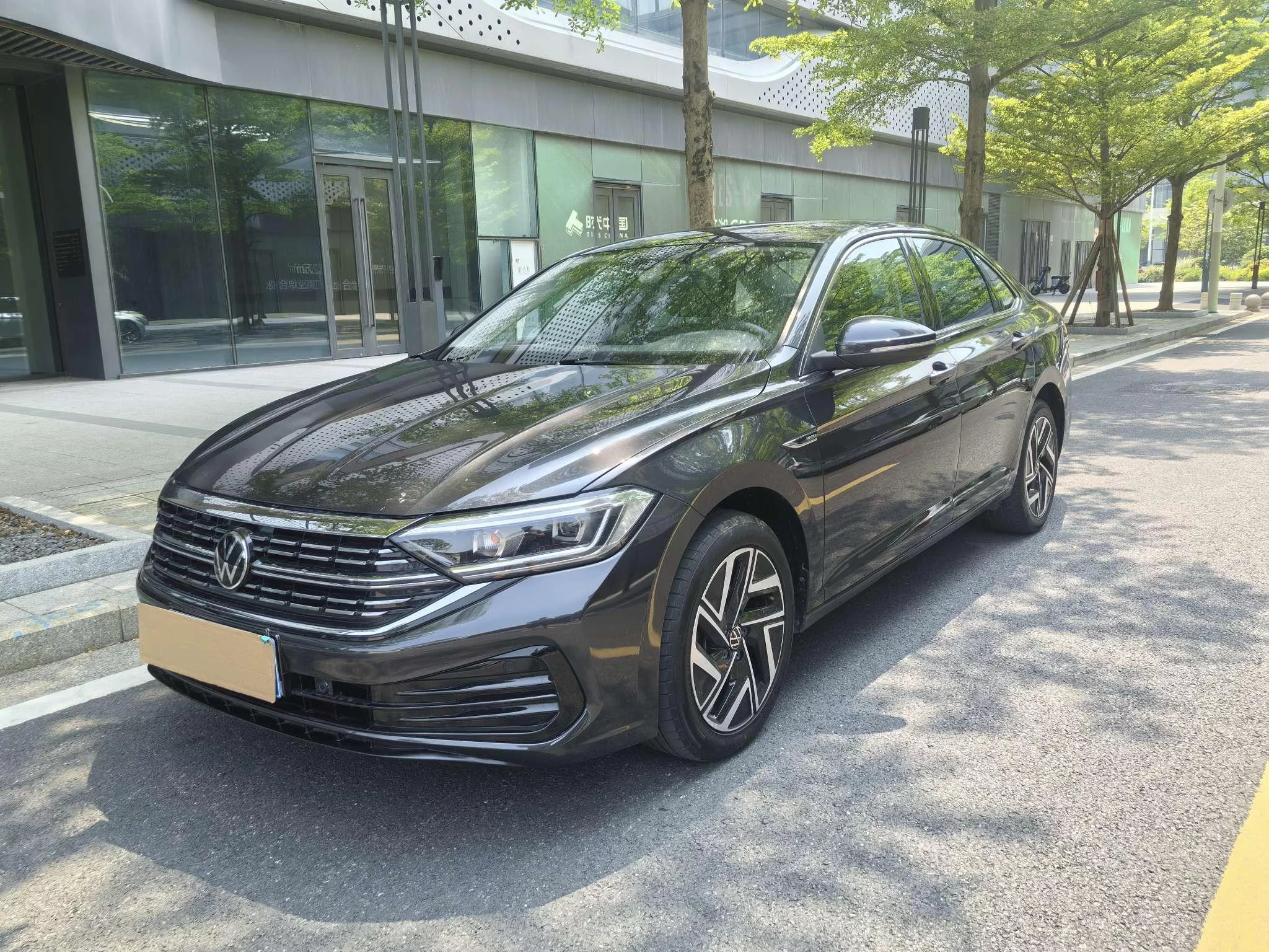 Volkswagen Sagitar