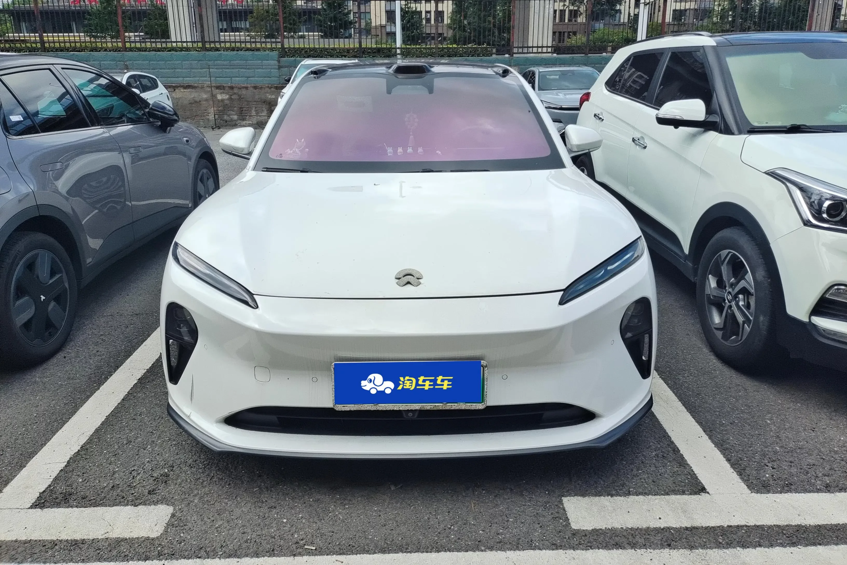 NIO ET5